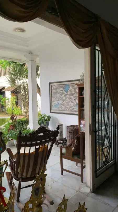 dijual rumah mewah lt 920 daerah menteng jakarta pusat