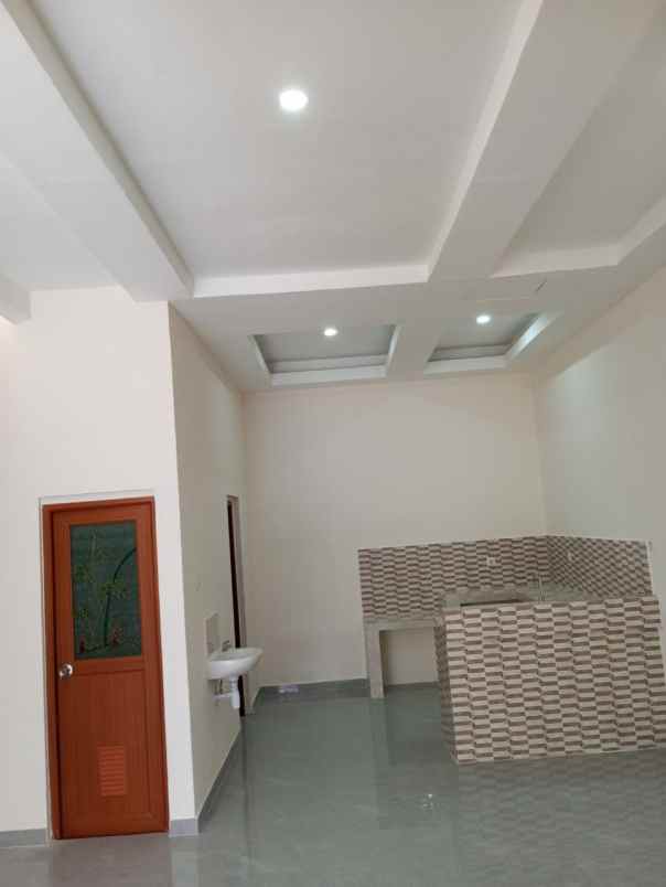 dijual rumah mulyorejo