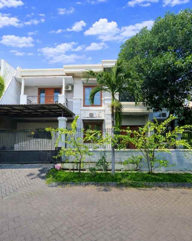 dijual rumah mulyorejo