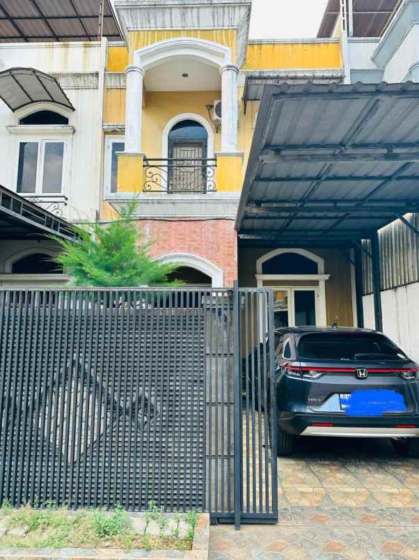 dijual rumah murah dalam kompleks