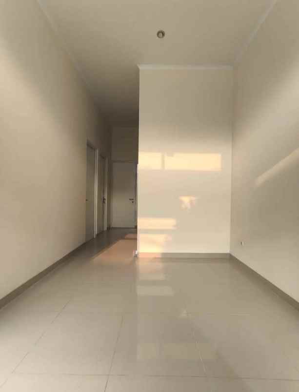 dijual rumah murah desain minimalis di ciputat serua