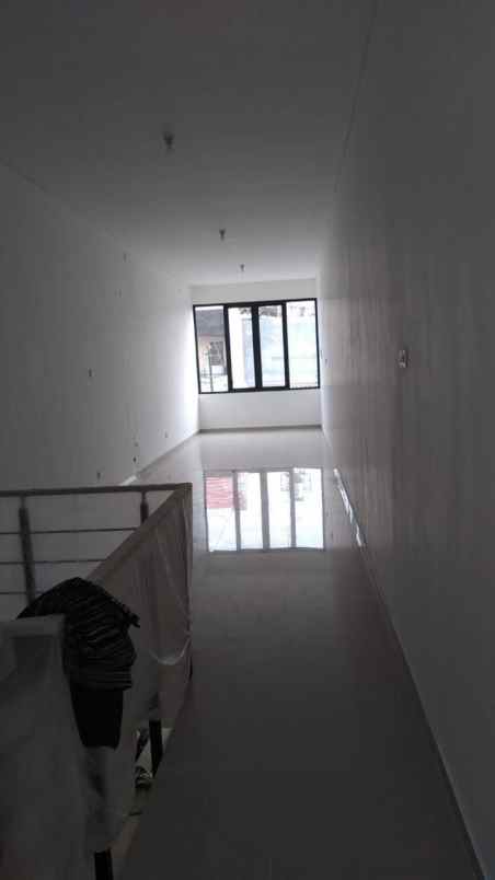 dijual rumah ngagel