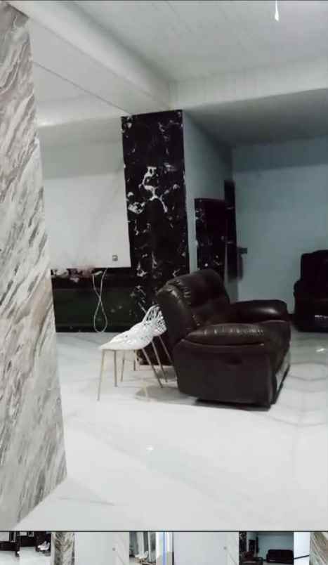 dijual rumah nginden