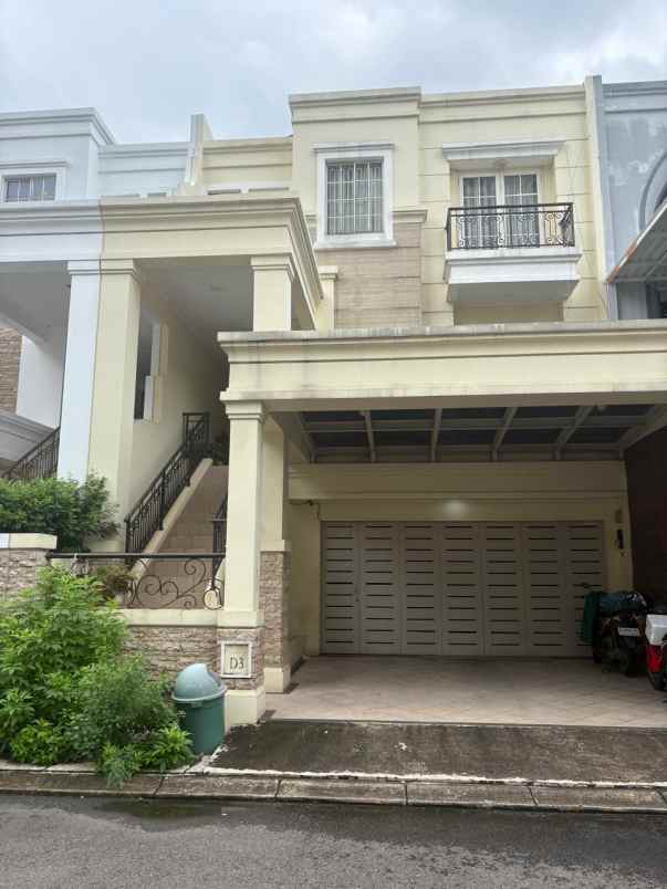 dijual rumah opulence residence d3
