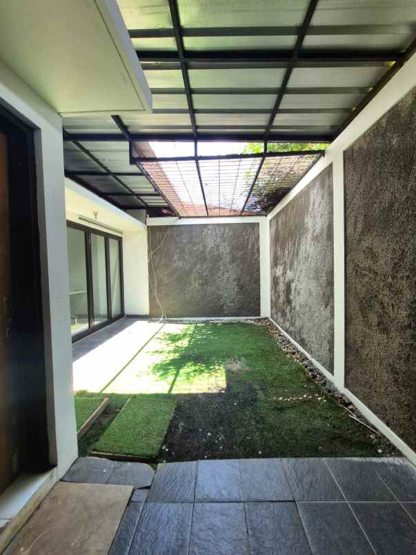 dijual rumah pamulang tangerang selatan