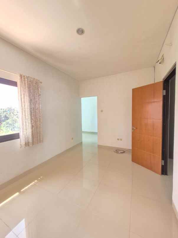 dijual rumah pamulang tangerang selatan