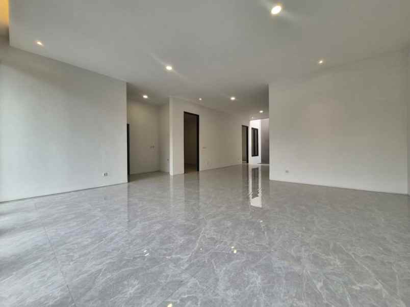 dijual rumah pandugo