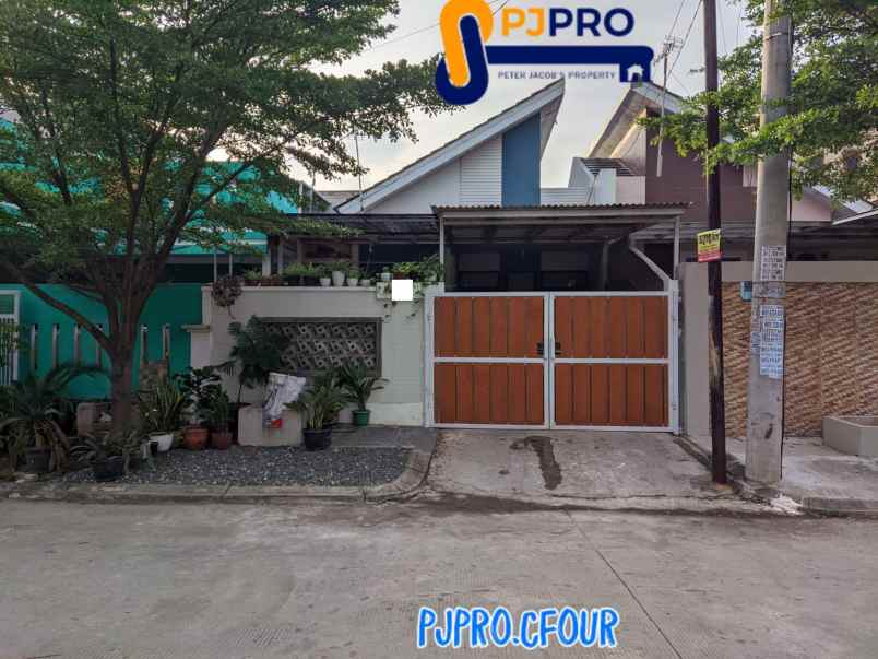 dijual rumah panjibuwono city