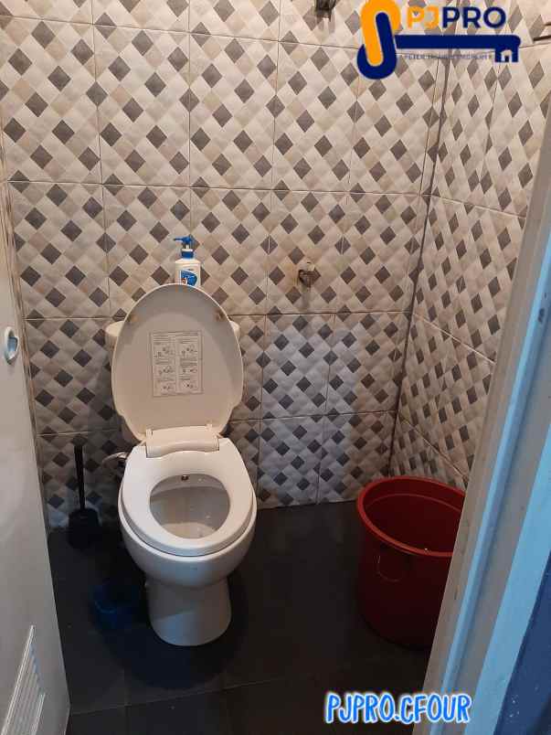 dijual rumah panjibuwono city