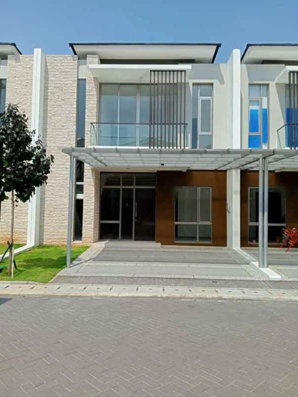 dijual rumah pantai indah kapuk jakarta