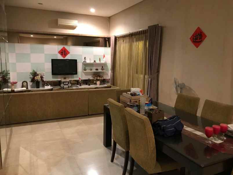 dijual rumah pantai indah kapuk jakarta