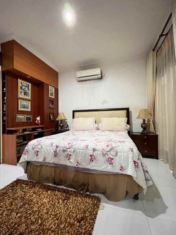 dijual rumah pasar minggu