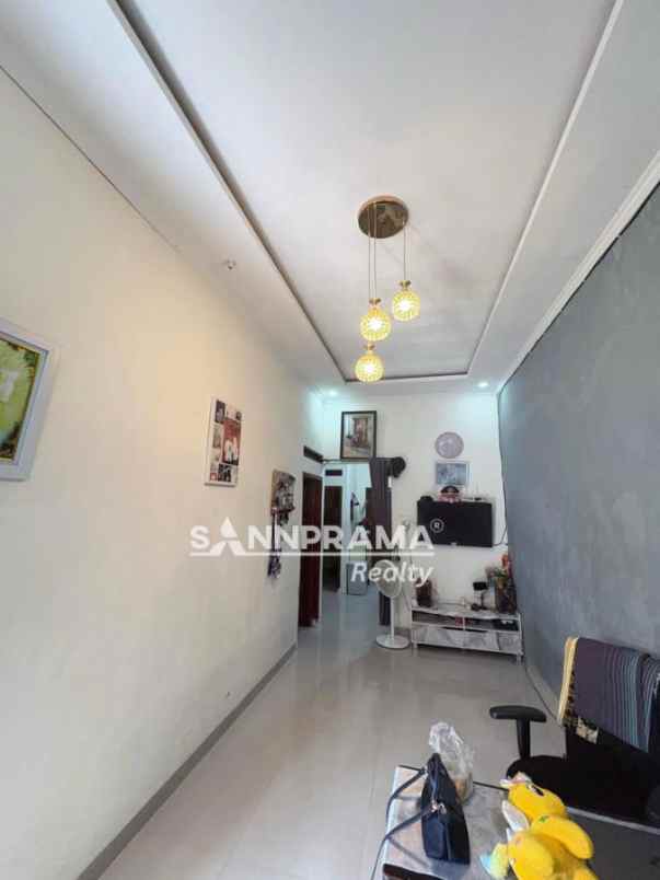 dijual rumah pasir putih