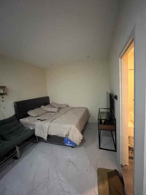 dijual rumah pekayon