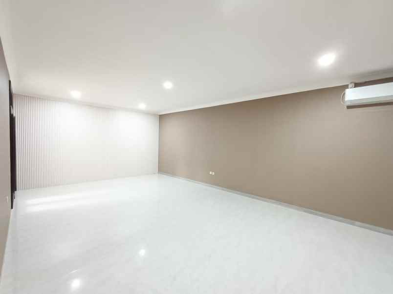 dijual rumah pelangi gading residence