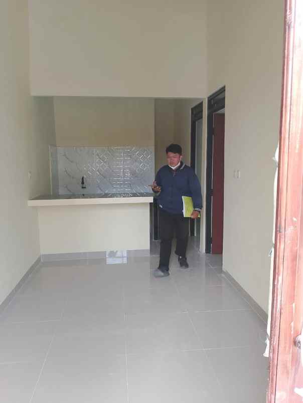 dijual rumah pengasinan sawangan depok