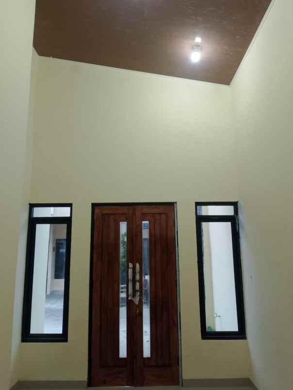 dijual rumah pengasinan sawangan depok