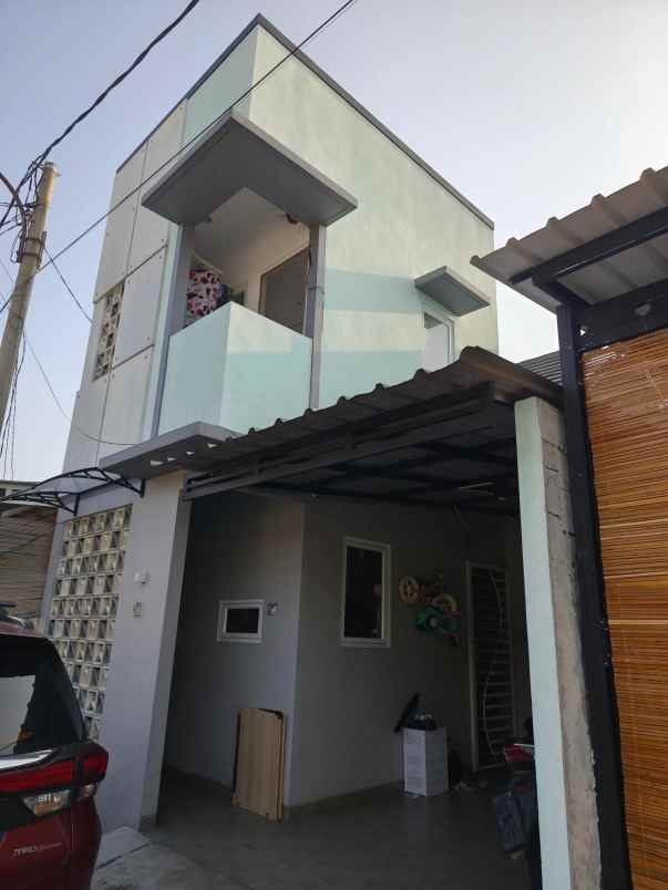 dijual rumah perumahan de kandias grande