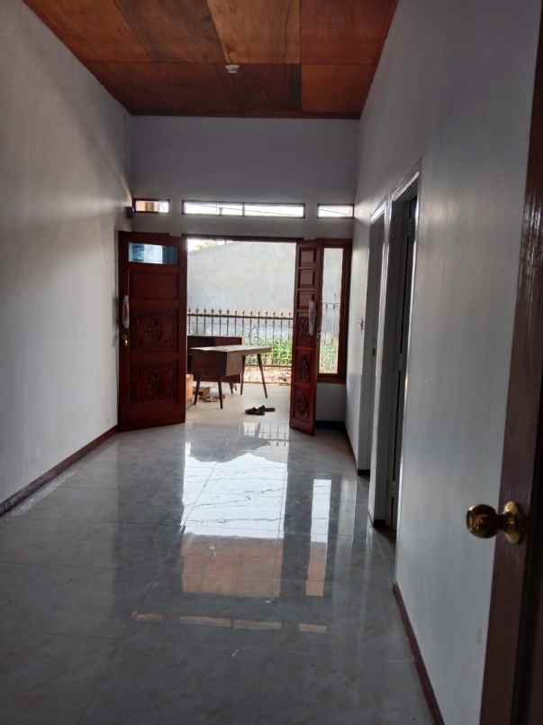 dijual rumah perumahan departemen pertanian