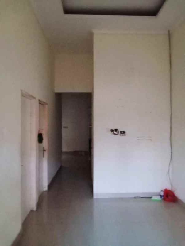 dijual rumah perumahan duta bandara