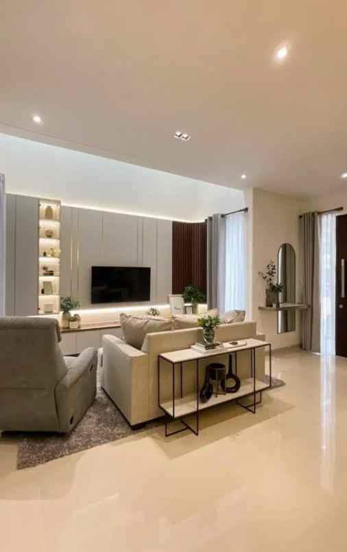 dijual rumah perumahan graha natura