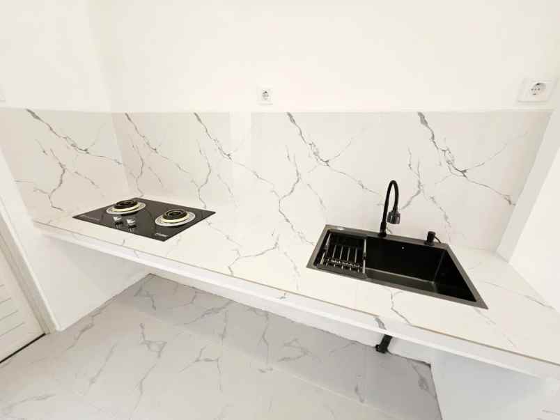 dijual rumah perumahan pesona anggrek