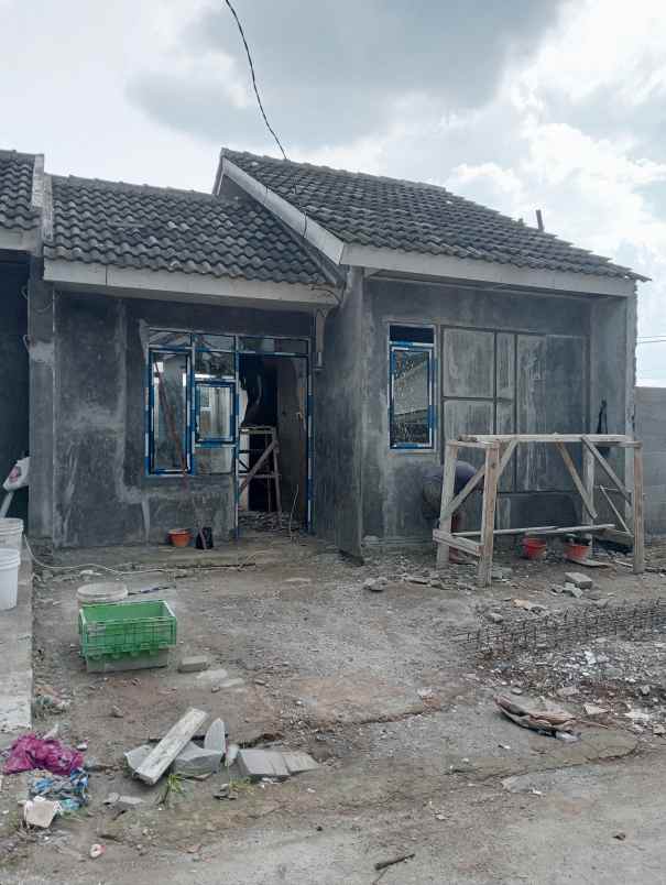 dijual rumah perumahan samudera