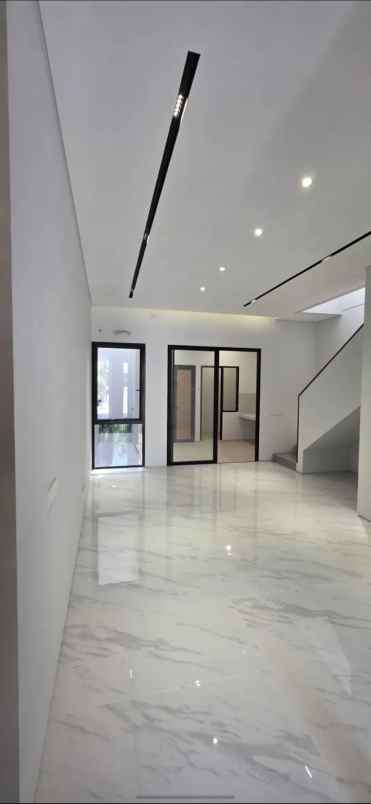 dijual rumah perumahan sutorejo prima