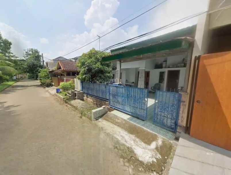 dijual rumah perumahan taman kota