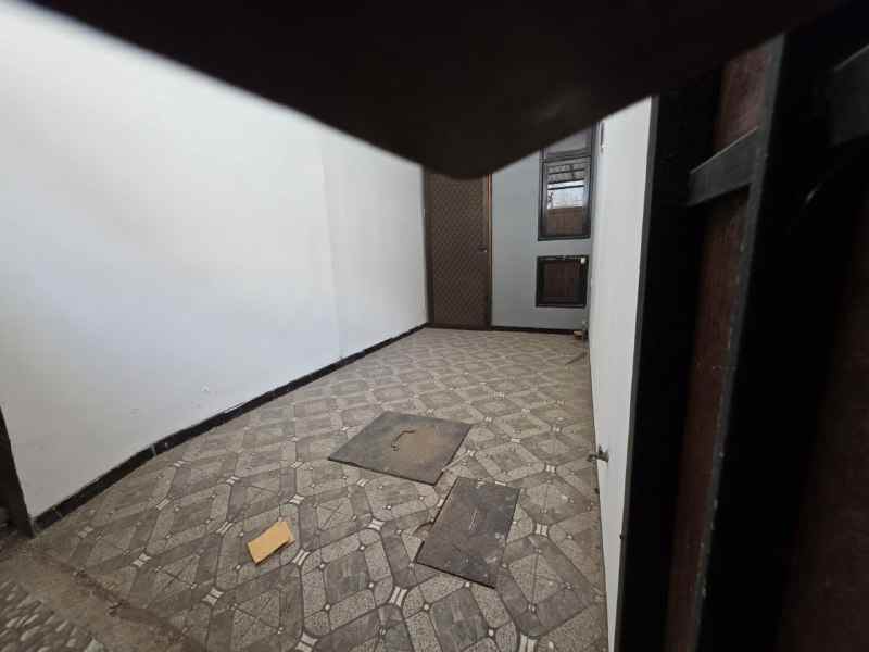 dijual rumah ploso sudh direnov total ploso surabaya