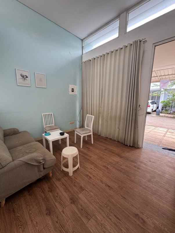 dijual rumah pondek aren tangerang selatan