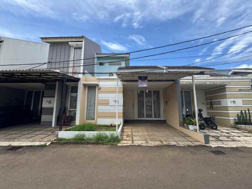 dijual rumah pondek aren tangerang selatan