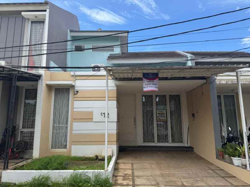 dijual rumah pondek aren tangerang selatan
