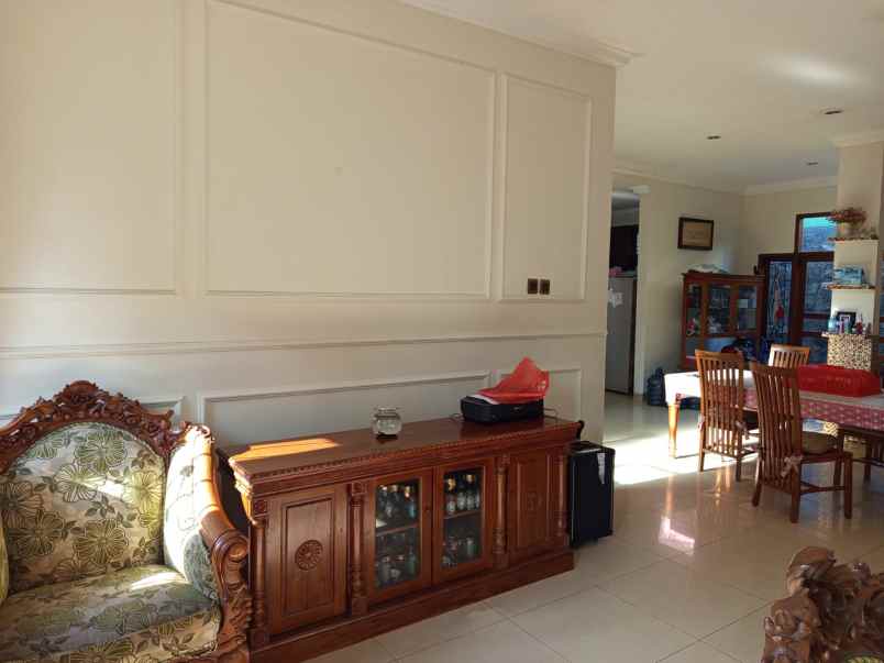dijual rumah pondok labu