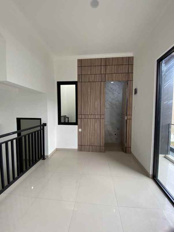 dijual rumah pondok petir perbatasan