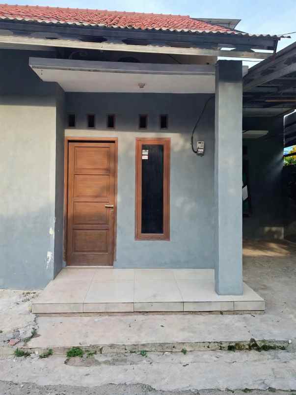 dijual rumah pondok ranggon cipayung