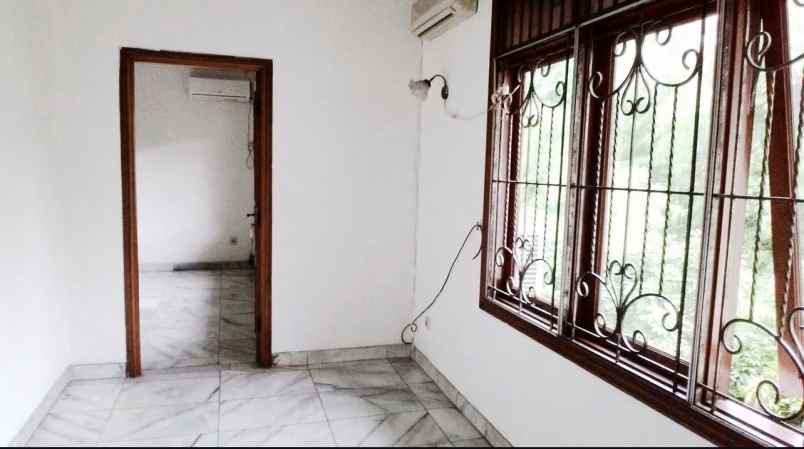 dijual rumah puri cinere pangkalan jati
