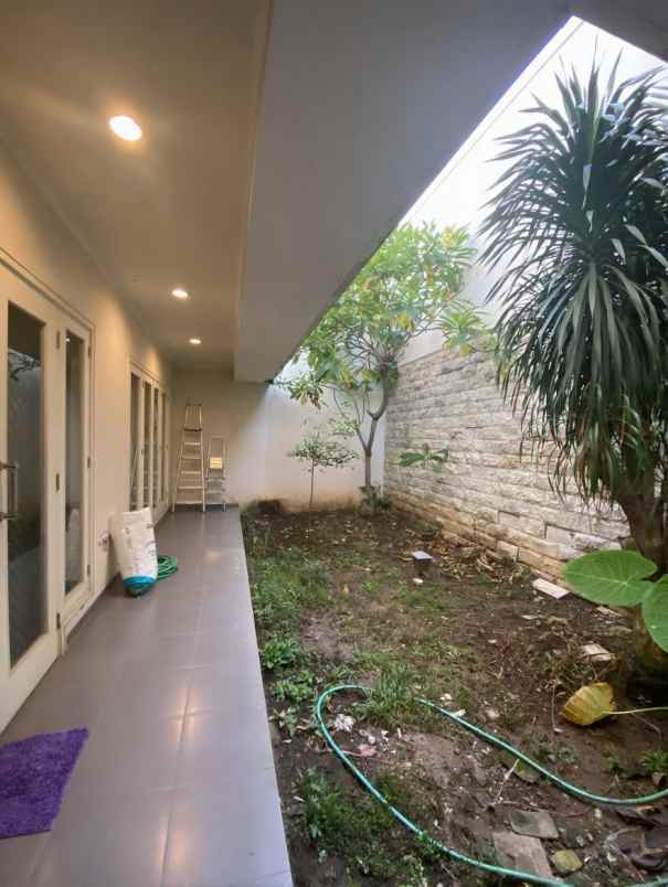 dijual rumah puri galaxy acacia garden