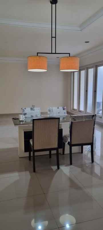 dijual rumah puri galaxy acacia garden