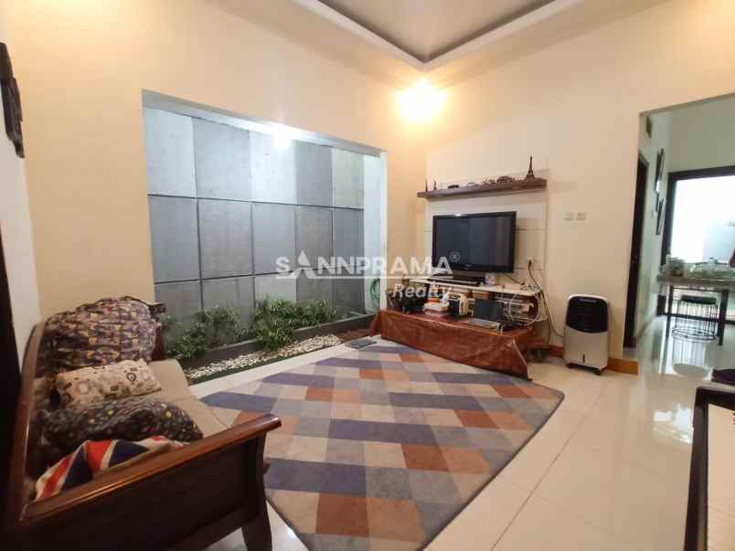 dijual rumah puspiptek bsd