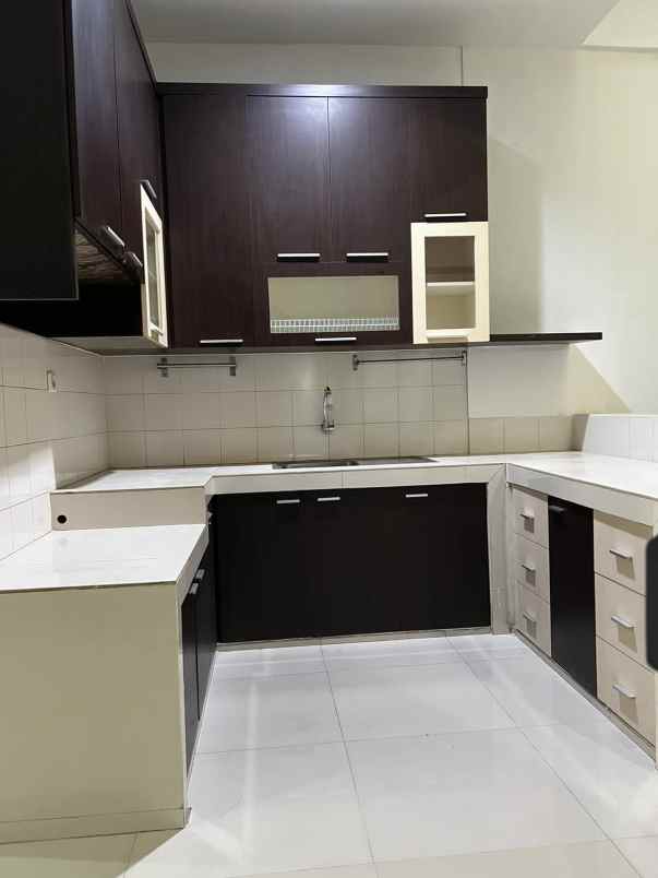 dijual rumah rapih dn bersih