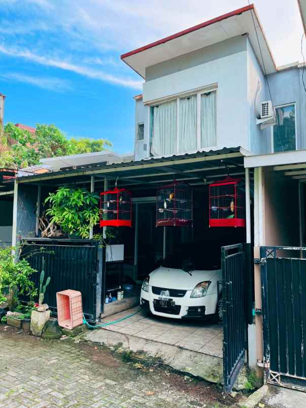 dijual rumah ready 2 lantai di sendangmulyo semarang
