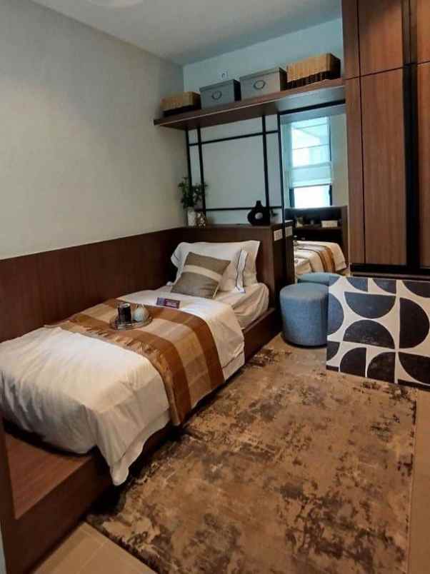 dijual rumah sambiroto