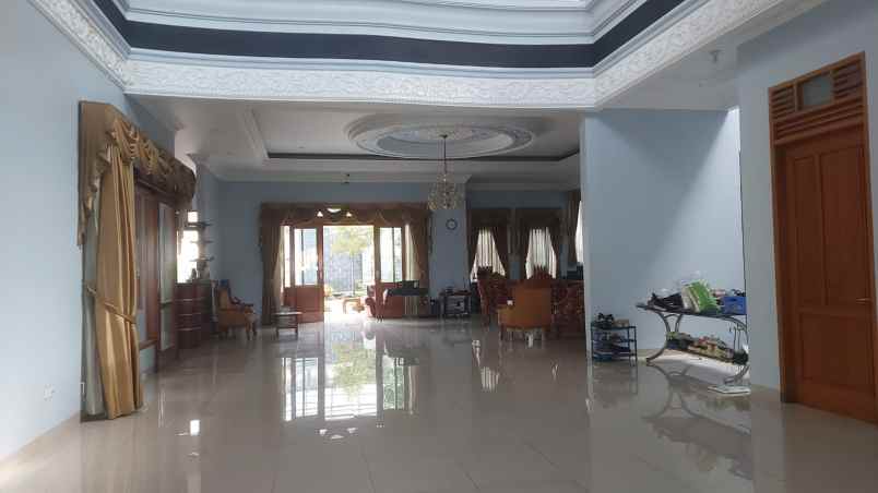 dijual rumah sarikaso