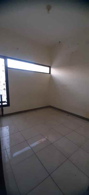 dijual rumah segara city cluster descada