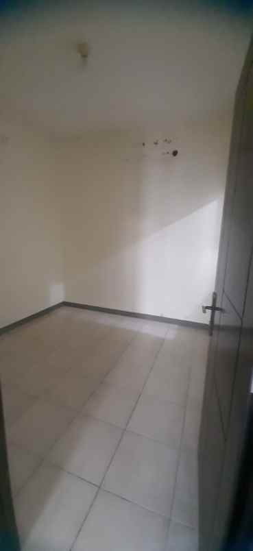 dijual rumah segara city cluster descada