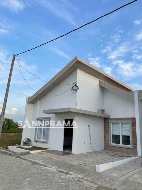 dijual rumah segara makmur