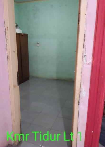 dijual rumah semper