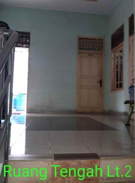 dijual rumah semper