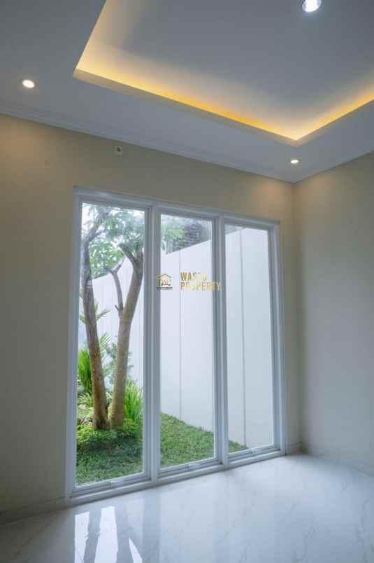 dijual rumah sendangadi